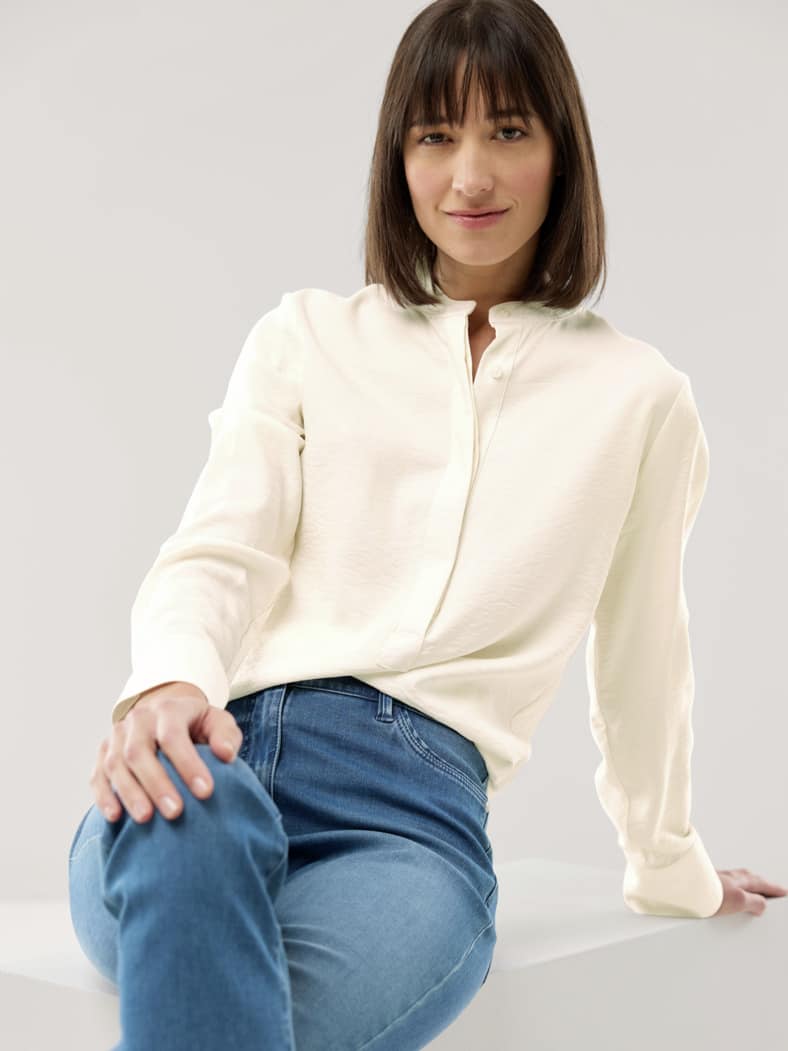 Easy Care Crincle Bluse Offwhite