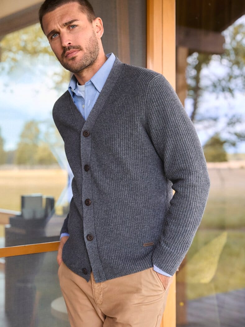 Outfit Patentstrick-Cardigan