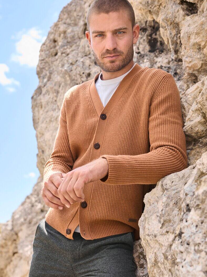 Outfit Patentstrick-Cardigan