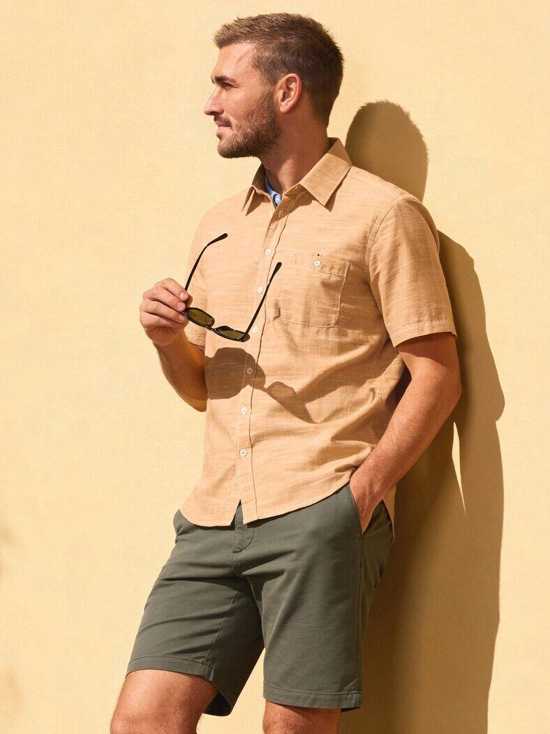 Outfit Tropical Kurzarm-Hemd